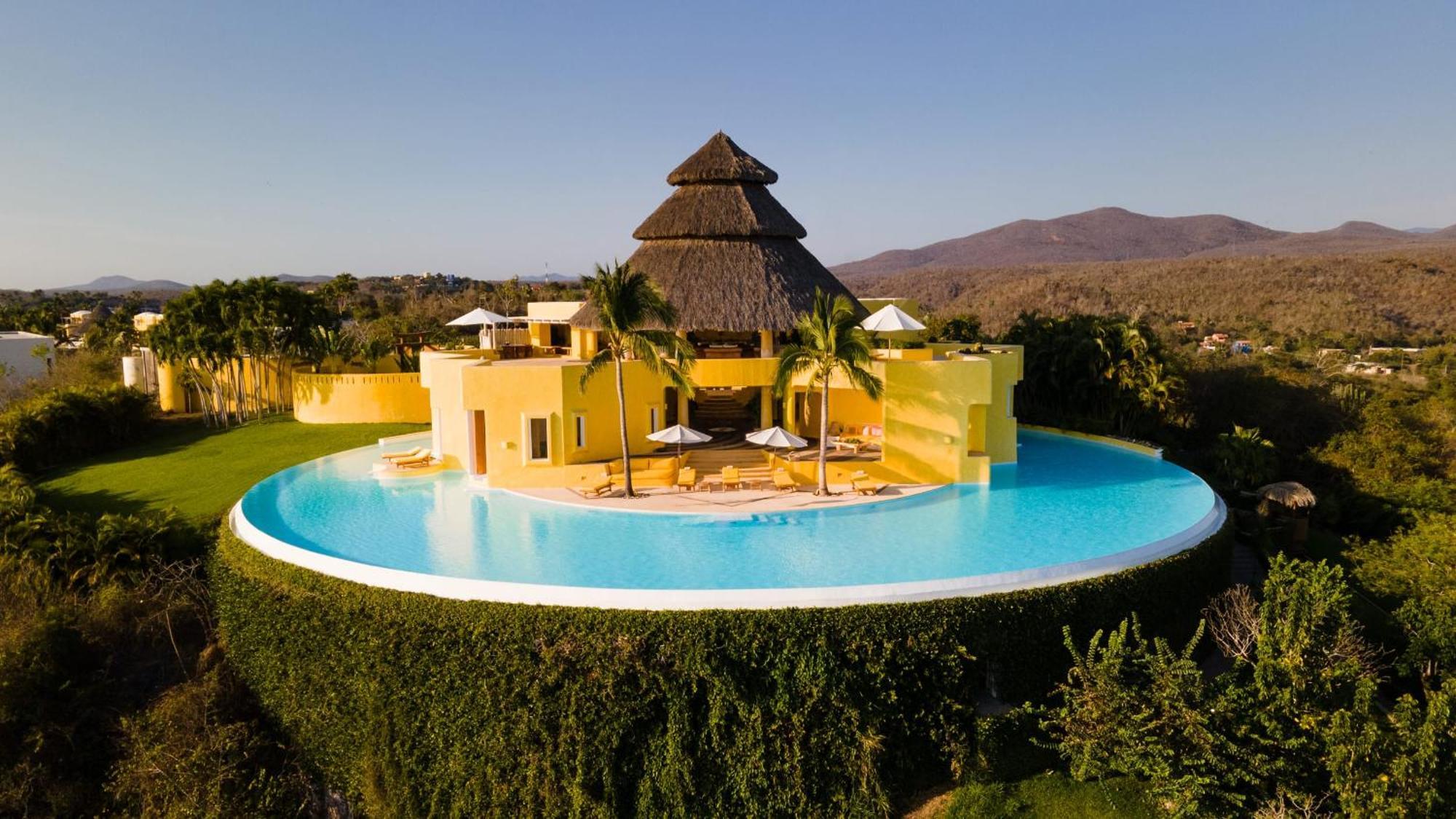 Sol De Oriente In Careyes Hotel Екстериор снимка